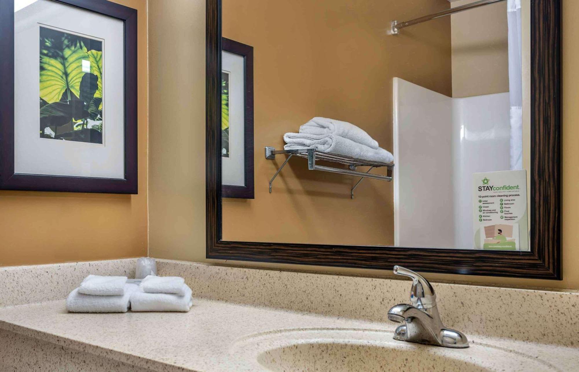 Extended Stay America Suites - Kansas City - Airport Exterior photo