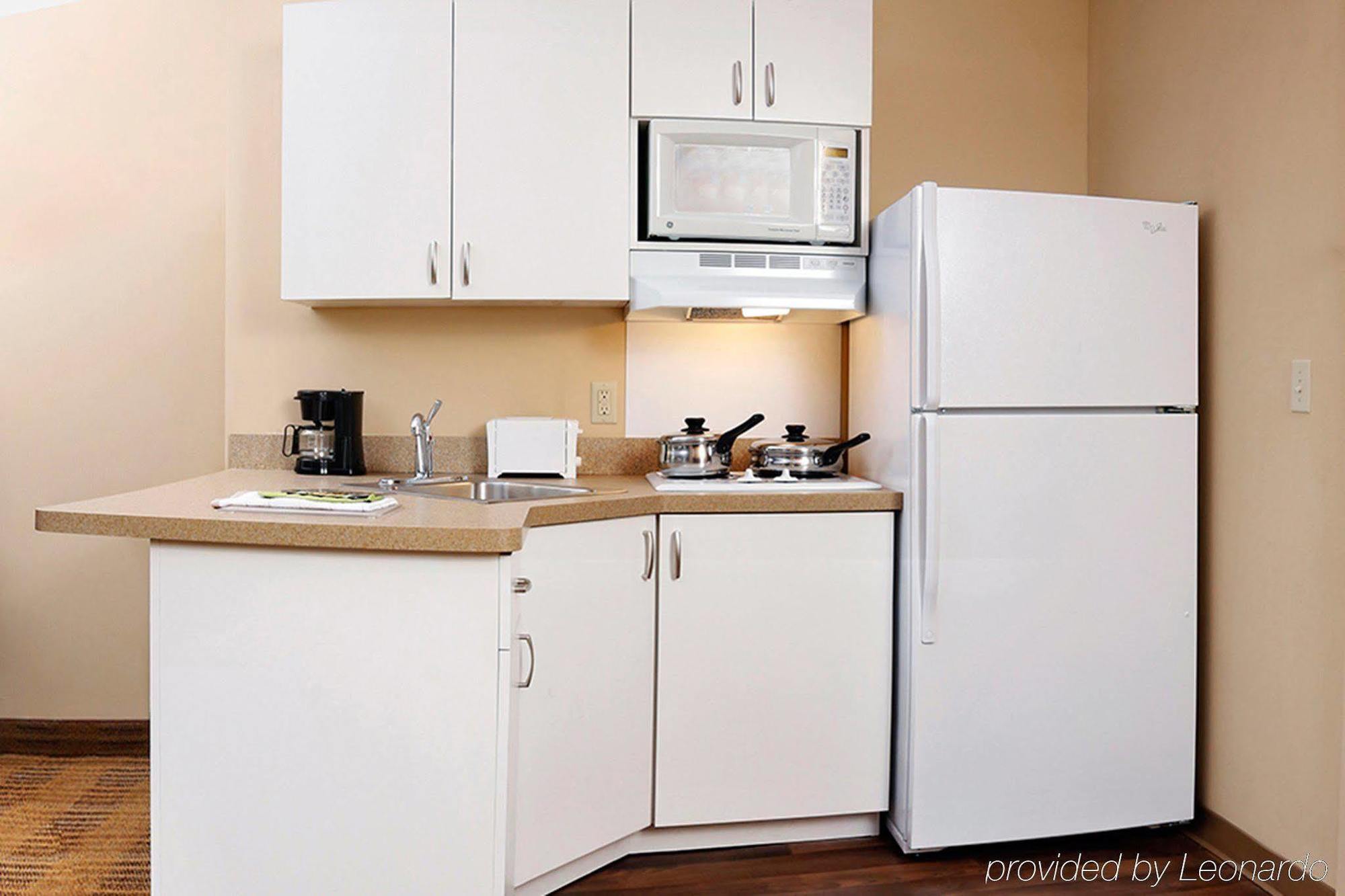 Extended Stay America Suites - Kansas City - Airport Exterior photo
